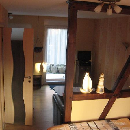 Ferienzimmer Huehnernest Hirtenweg 3 Zingst Luaran gambar