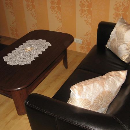 Ferienzimmer Huehnernest Hirtenweg 3 Zingst Luaran gambar