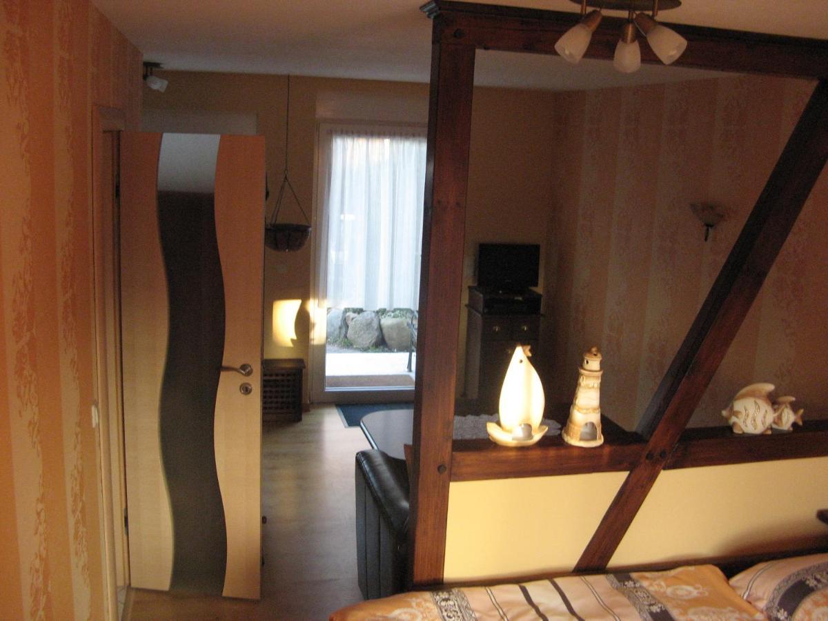 Ferienzimmer Huehnernest Hirtenweg 3 Zingst Luaran gambar